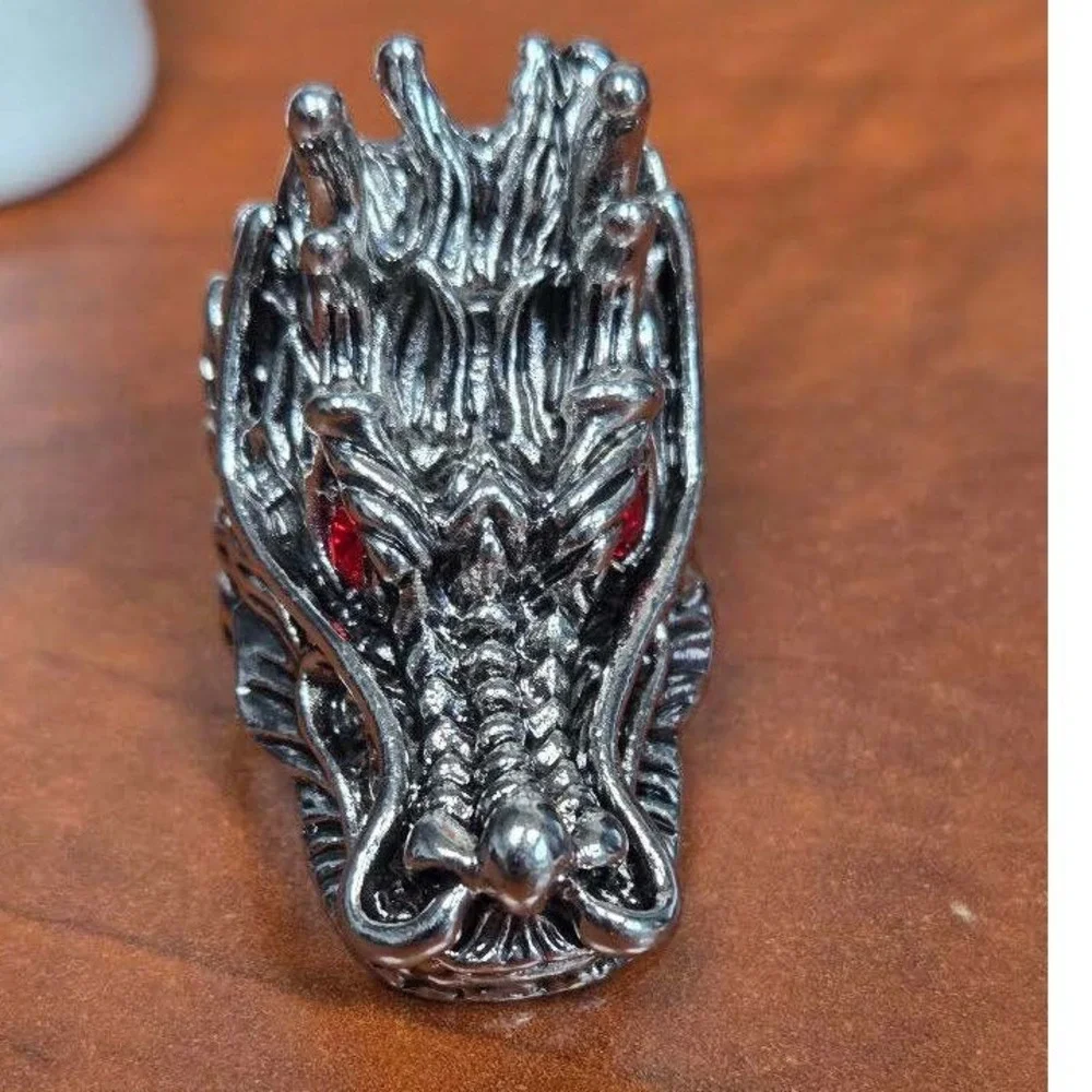 Mens Silver Tone Dragon Head Ring Red Eyes Gothic Biker Statement Size 10